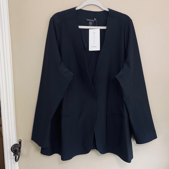 PLUS Athleta NWT Black Classic Athletic Stretch Avenues Blazer Size 24 - Picture 7 of 14